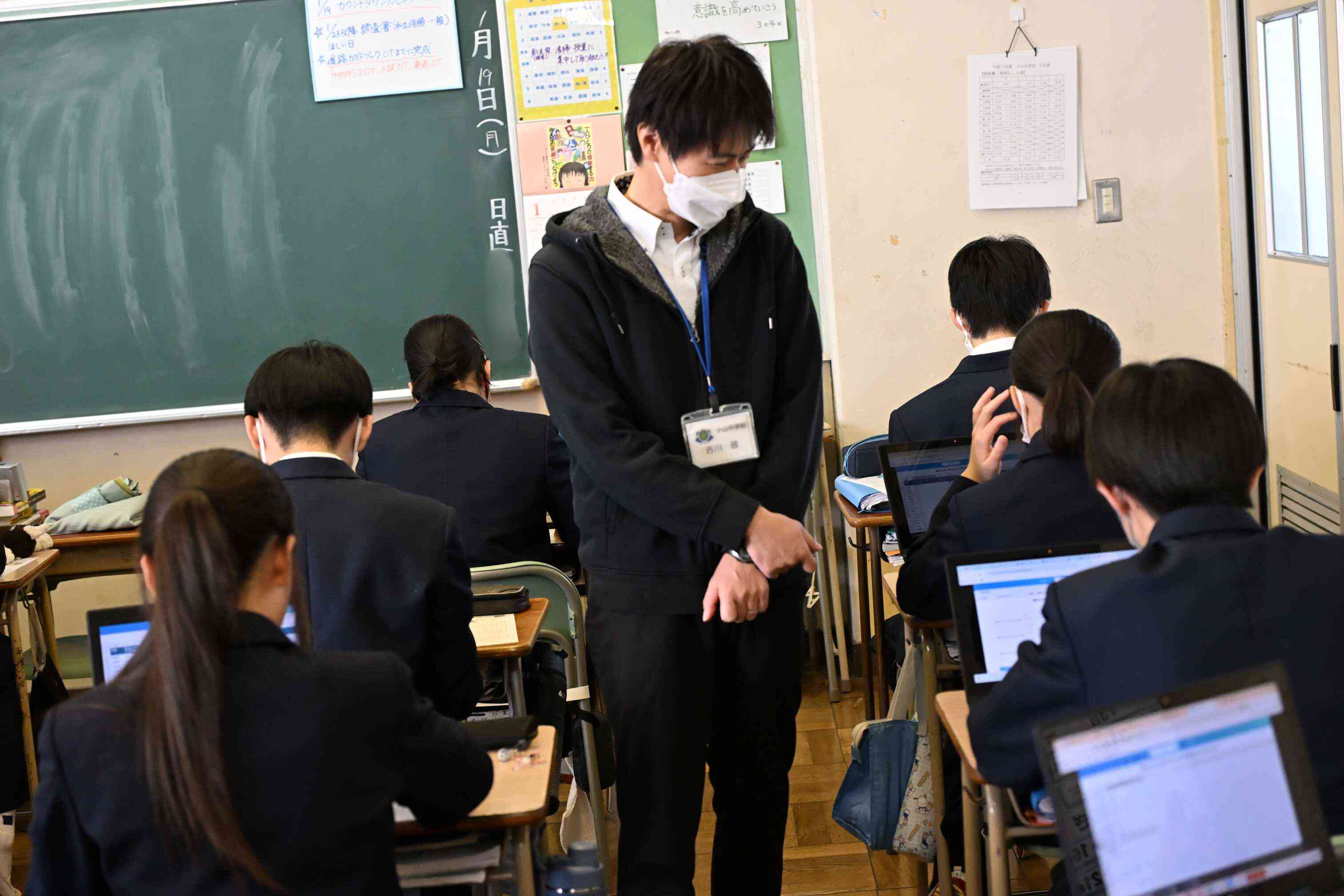 8df71a1a-88df-4f18-9b7d-c5567646abfe