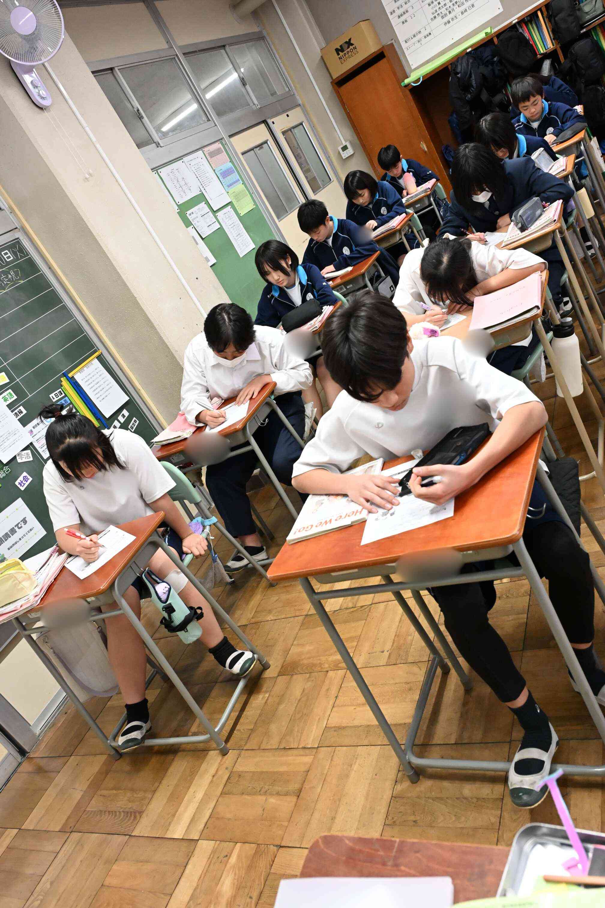 00f1fa08-8cb9-4235-bfa1-6e5922ee4dff