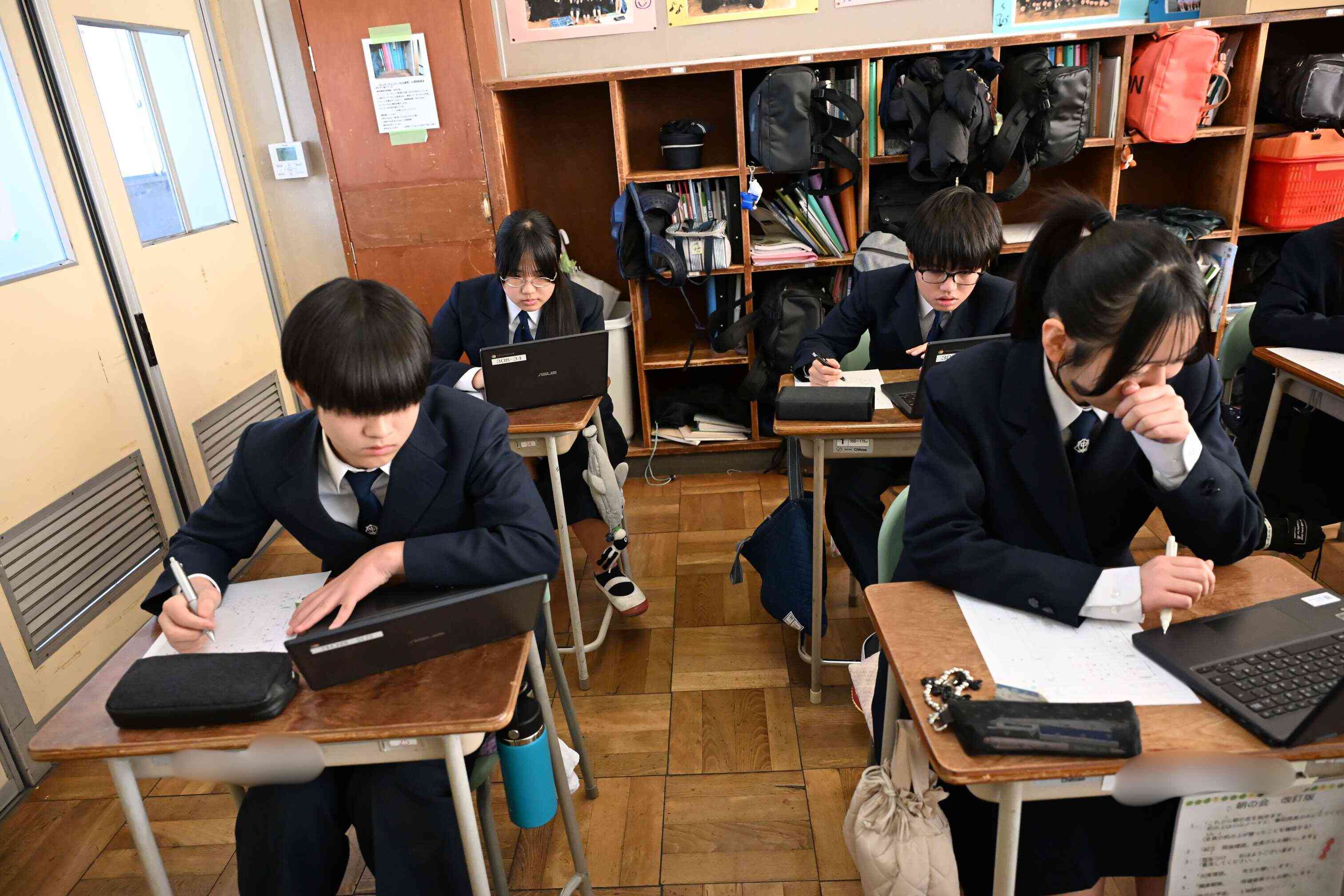 dfe84d54-5e39-495e-854b-cf6cd60d128d