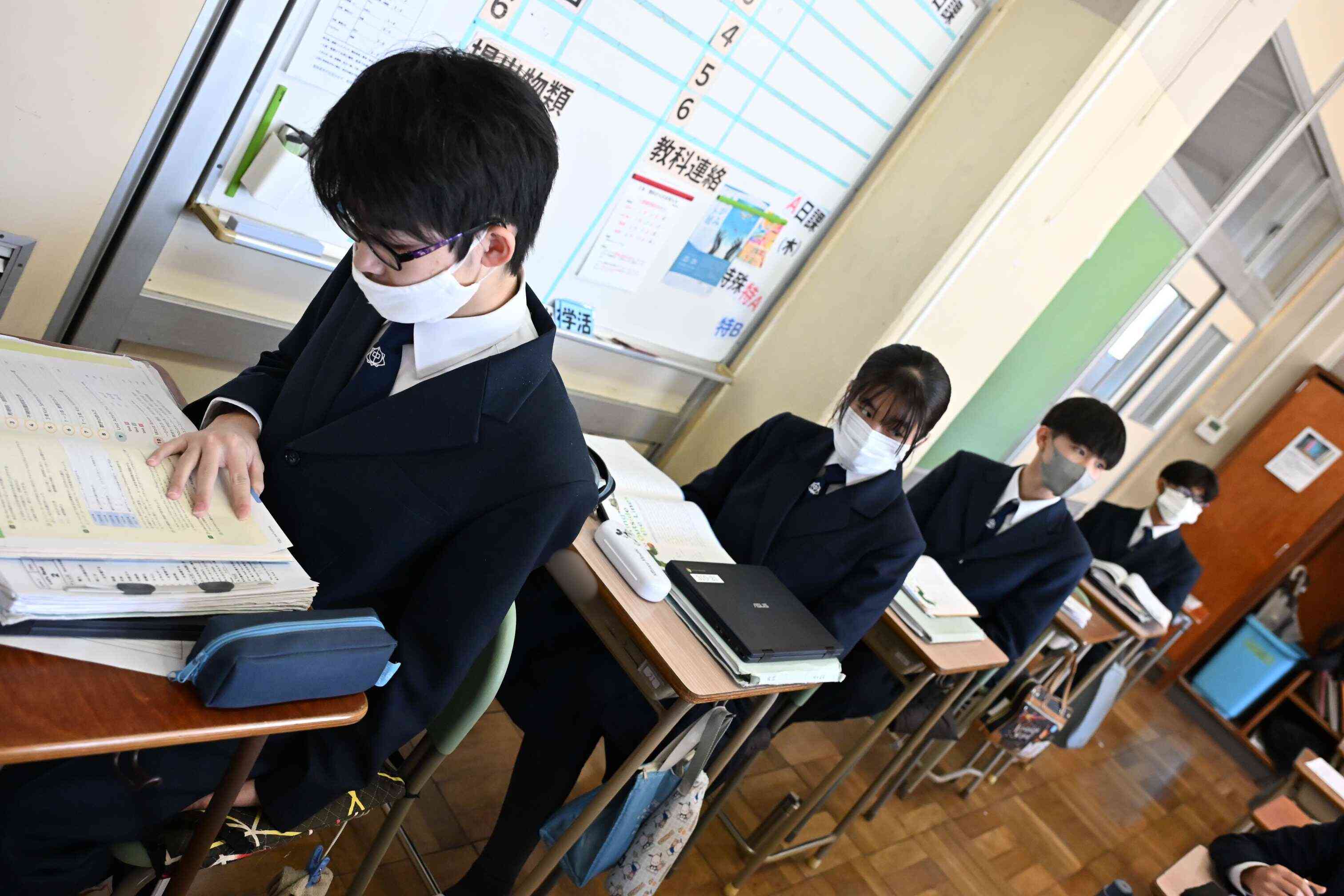 b32830a2-e787-4ac9-852b-a6e2de6618ae