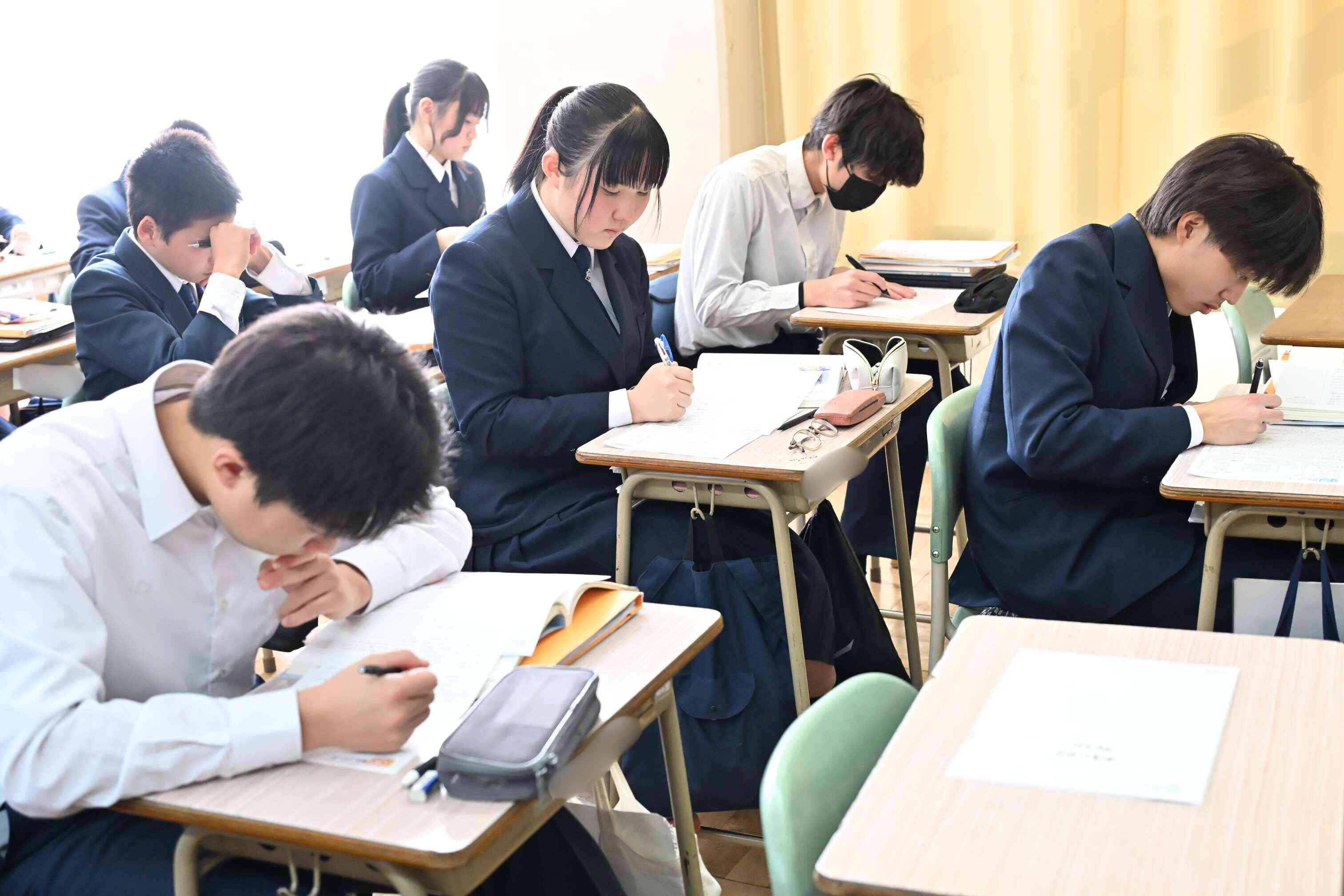 449eed3b-3521-47d0-b671-4c7ee6386f6a