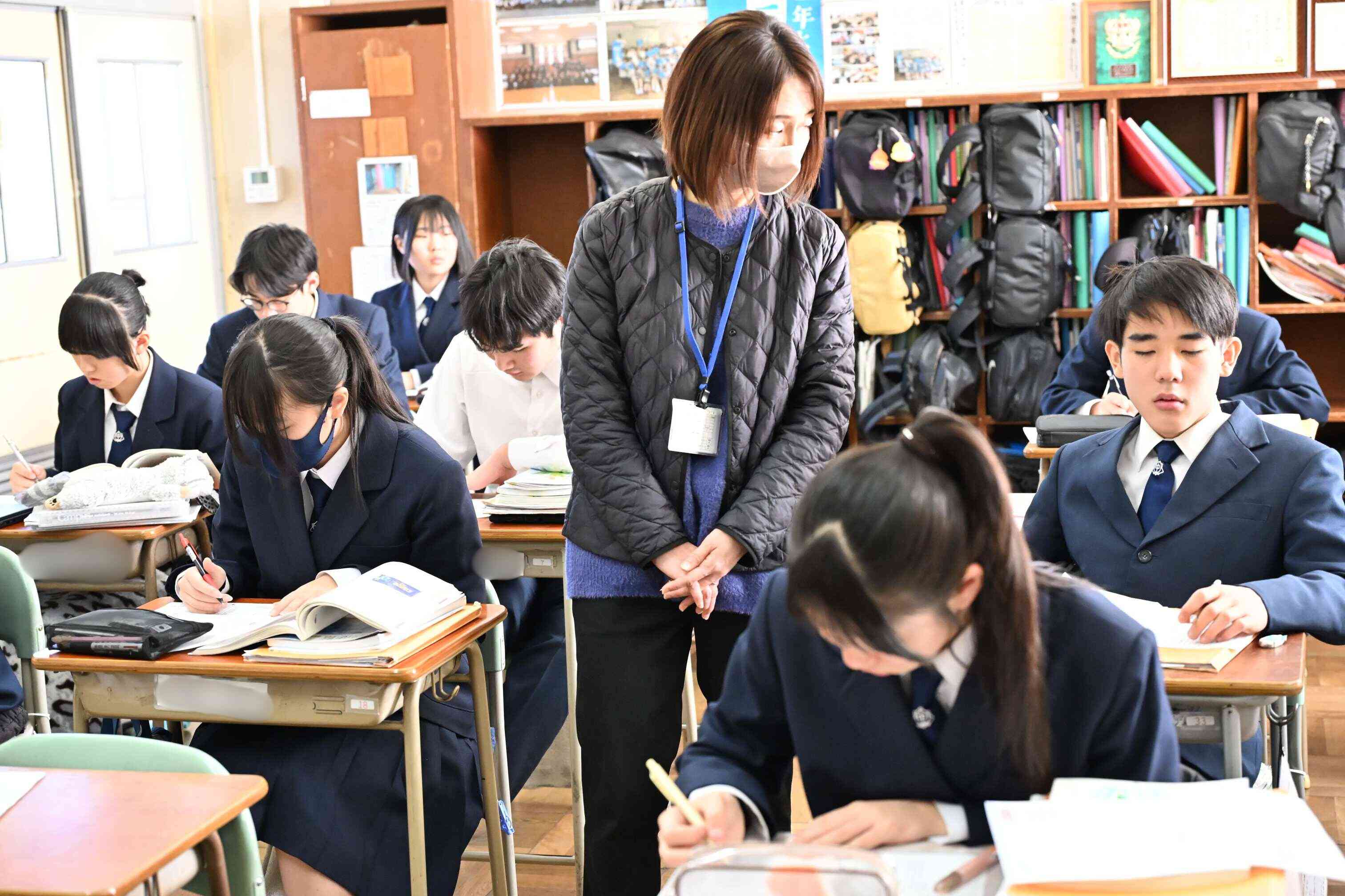 f2b69959-74ee-46cf-bdca-f62a70416961