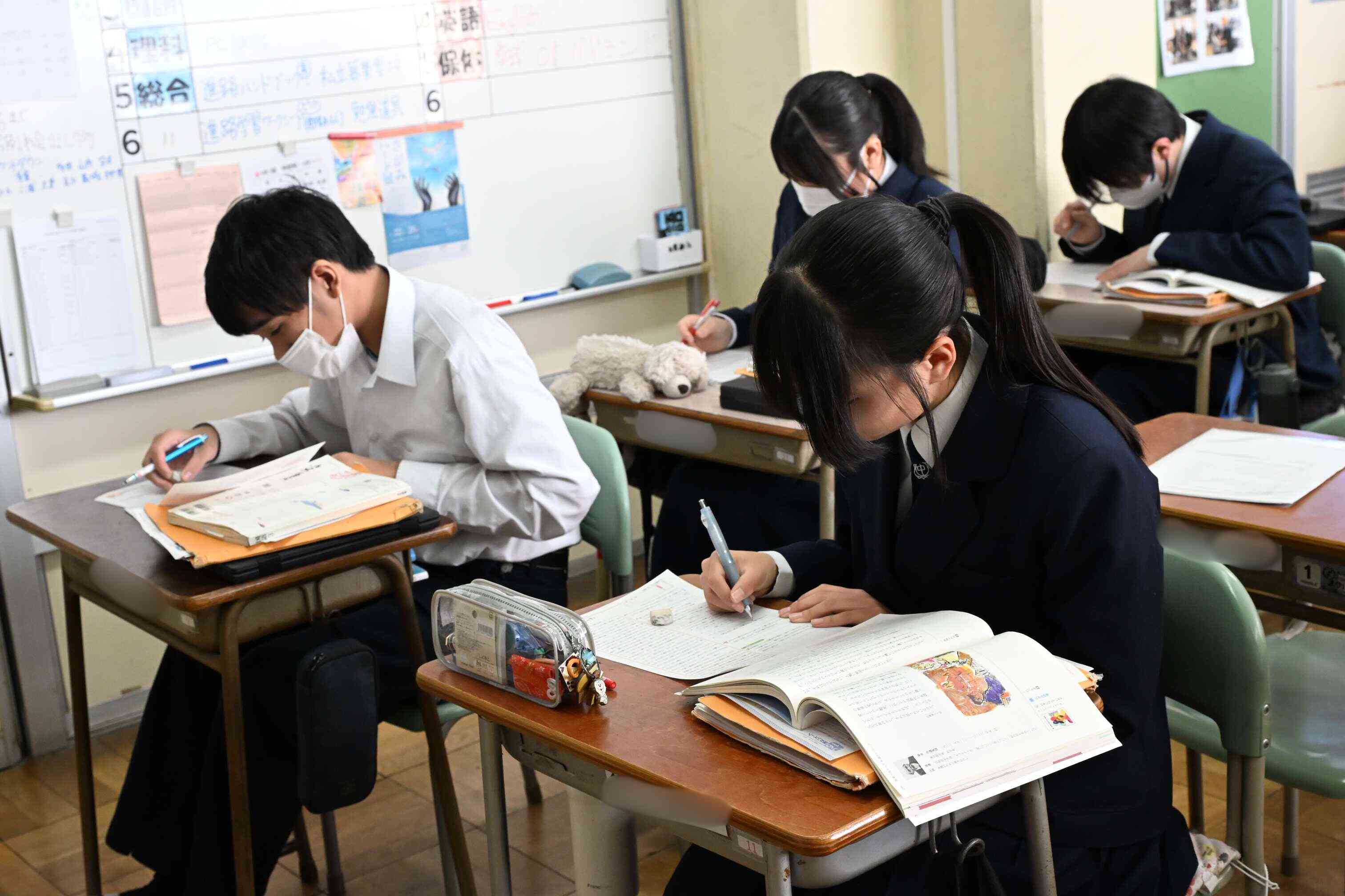 2bfc9c6f-41ec-4f9a-89db-cc18867343b9