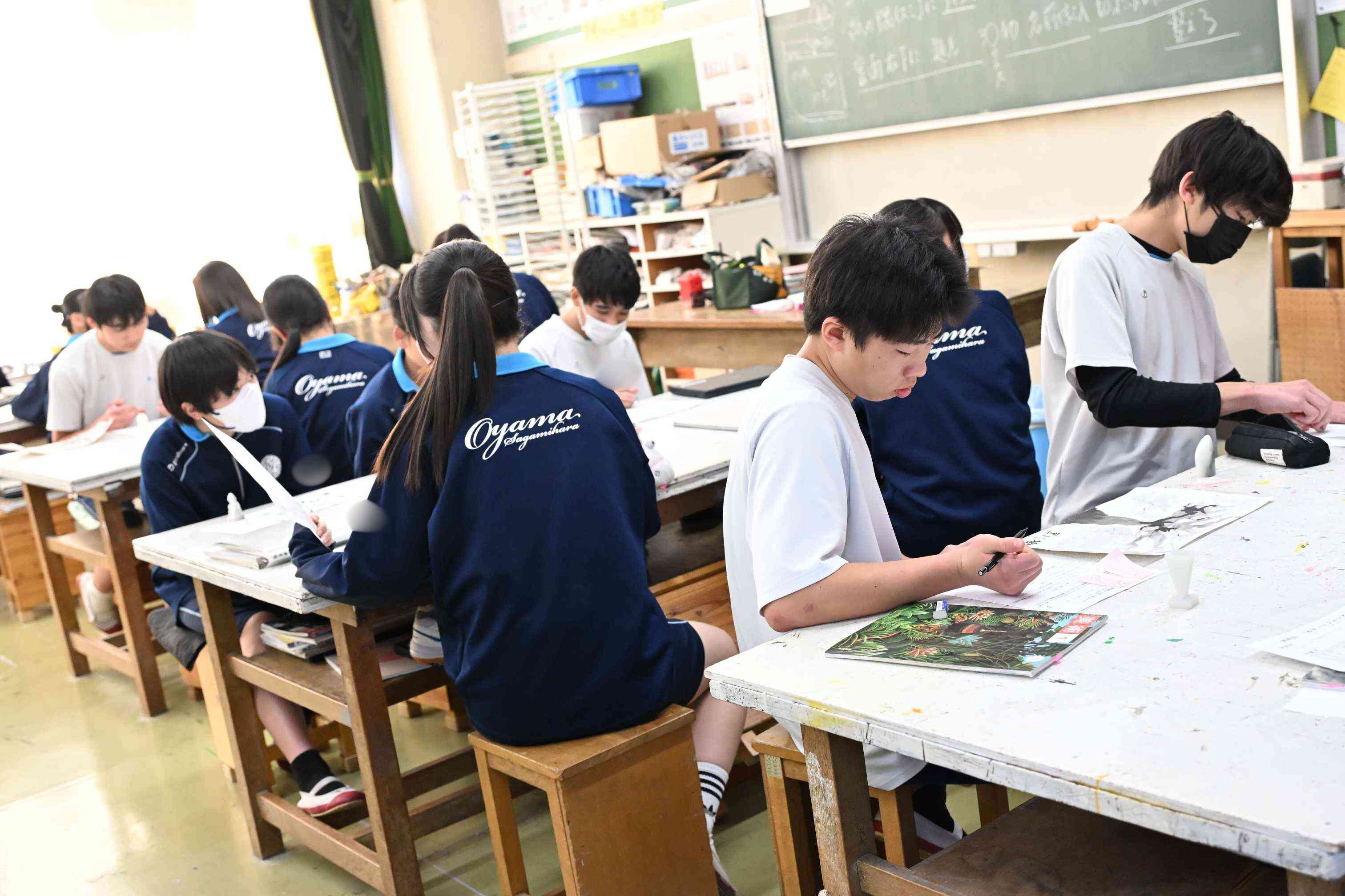 16ceaf26-328b-4a43-97a5-70b43b4cb018