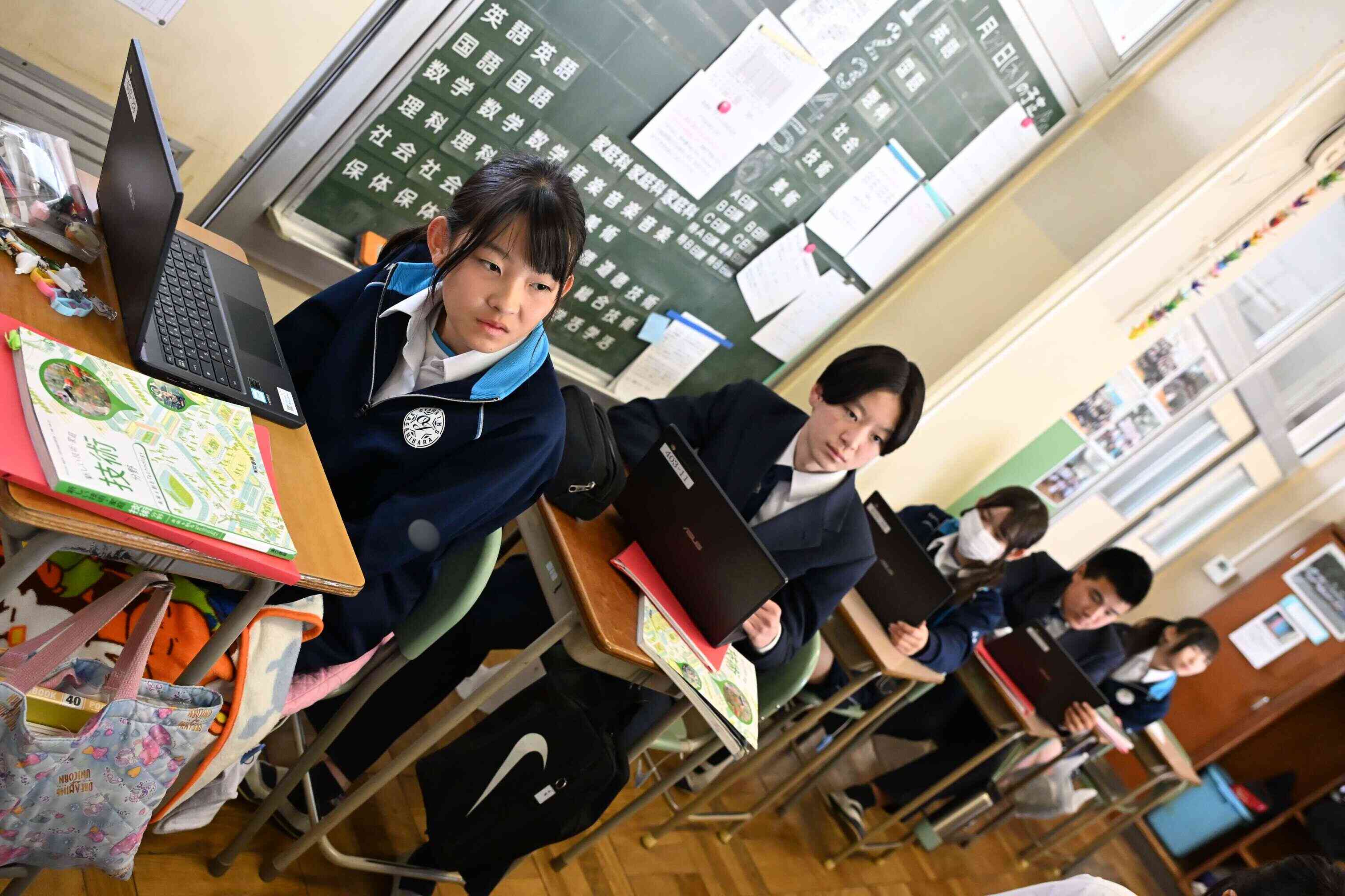 e1da62d3-8e49-4da5-add5-5f9bc0d92969