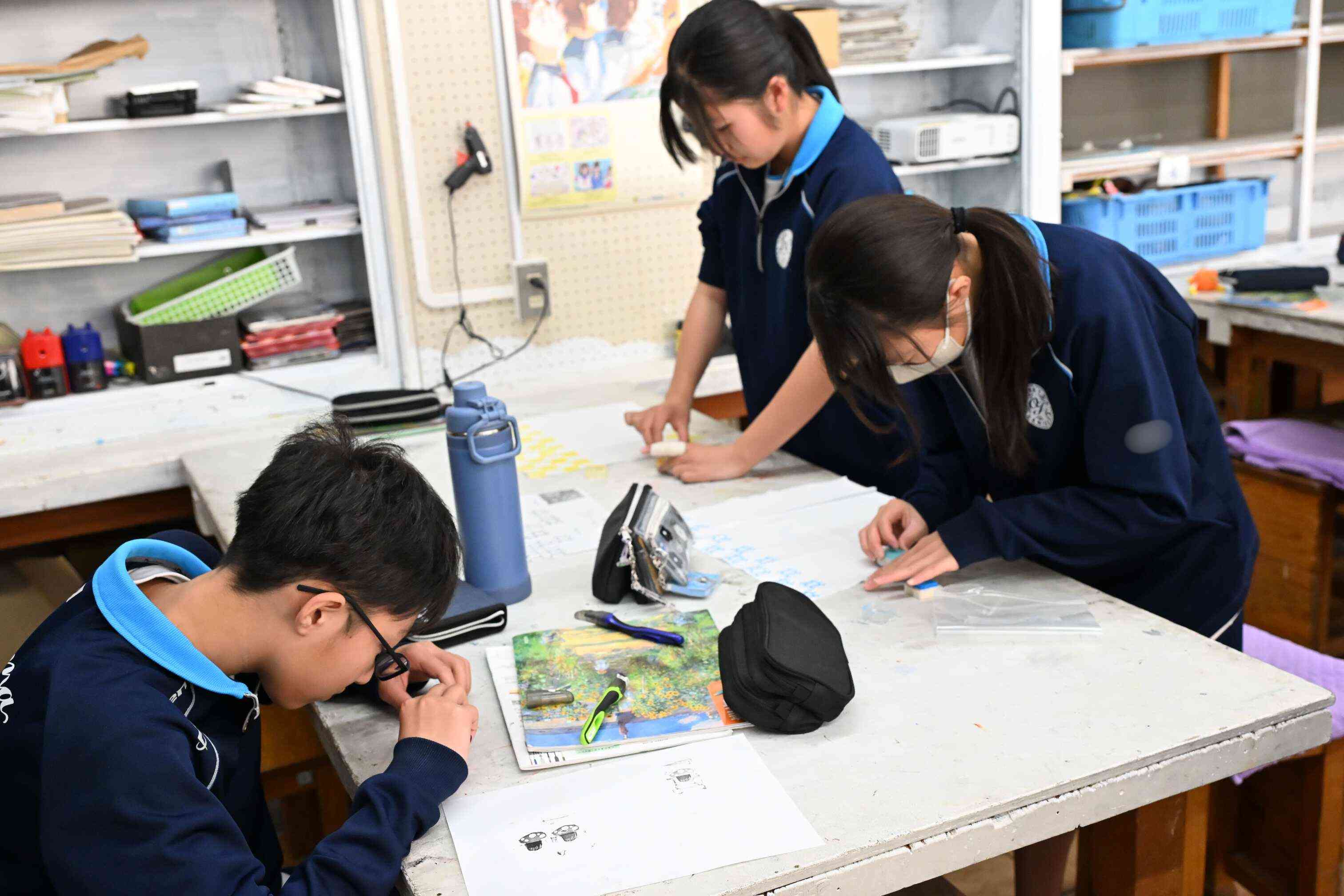 f3e6cba9-289b-4667-8fca-f873c3933839