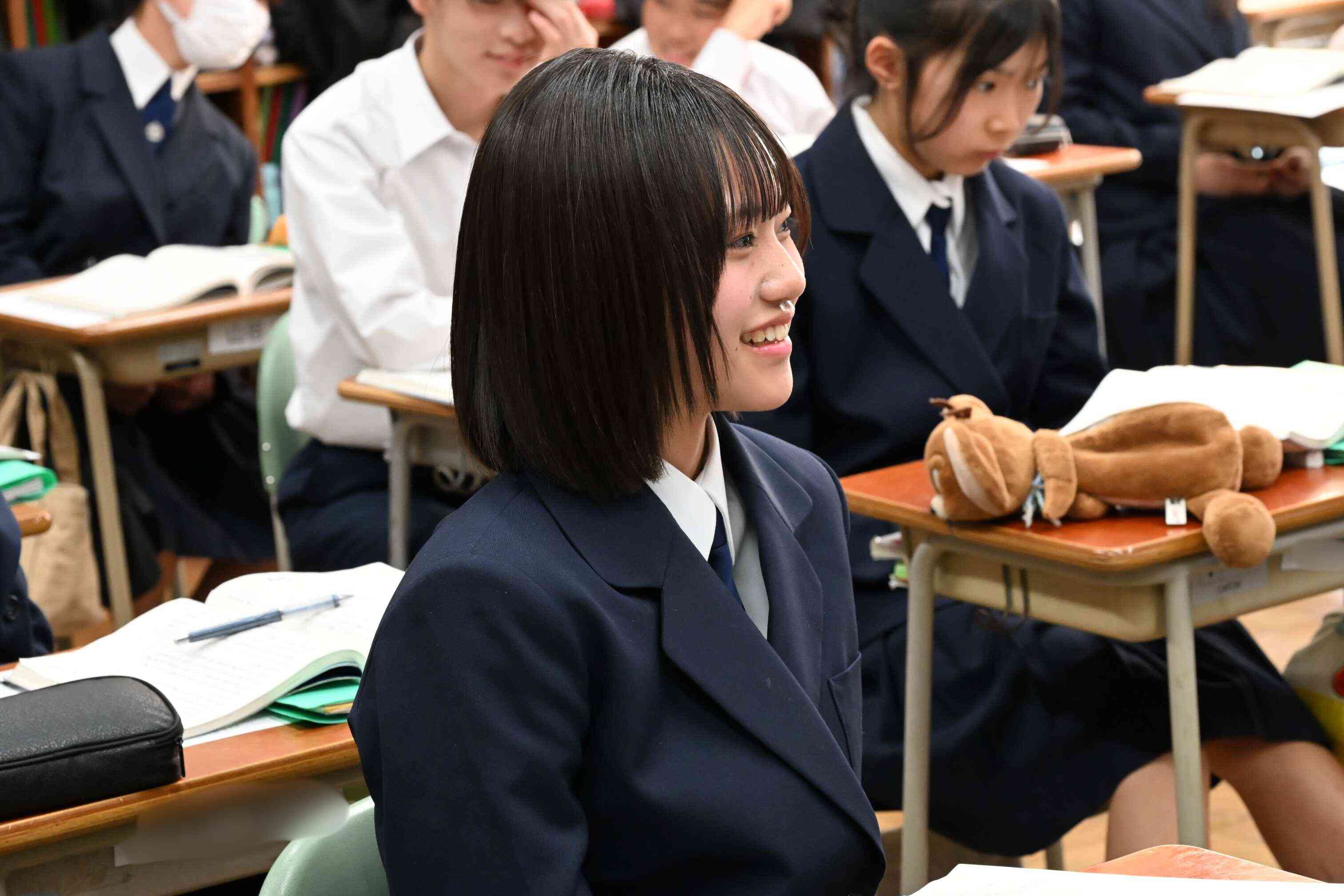 25ccf0c7-e06d-402e-b77f-a3b2d638ba55