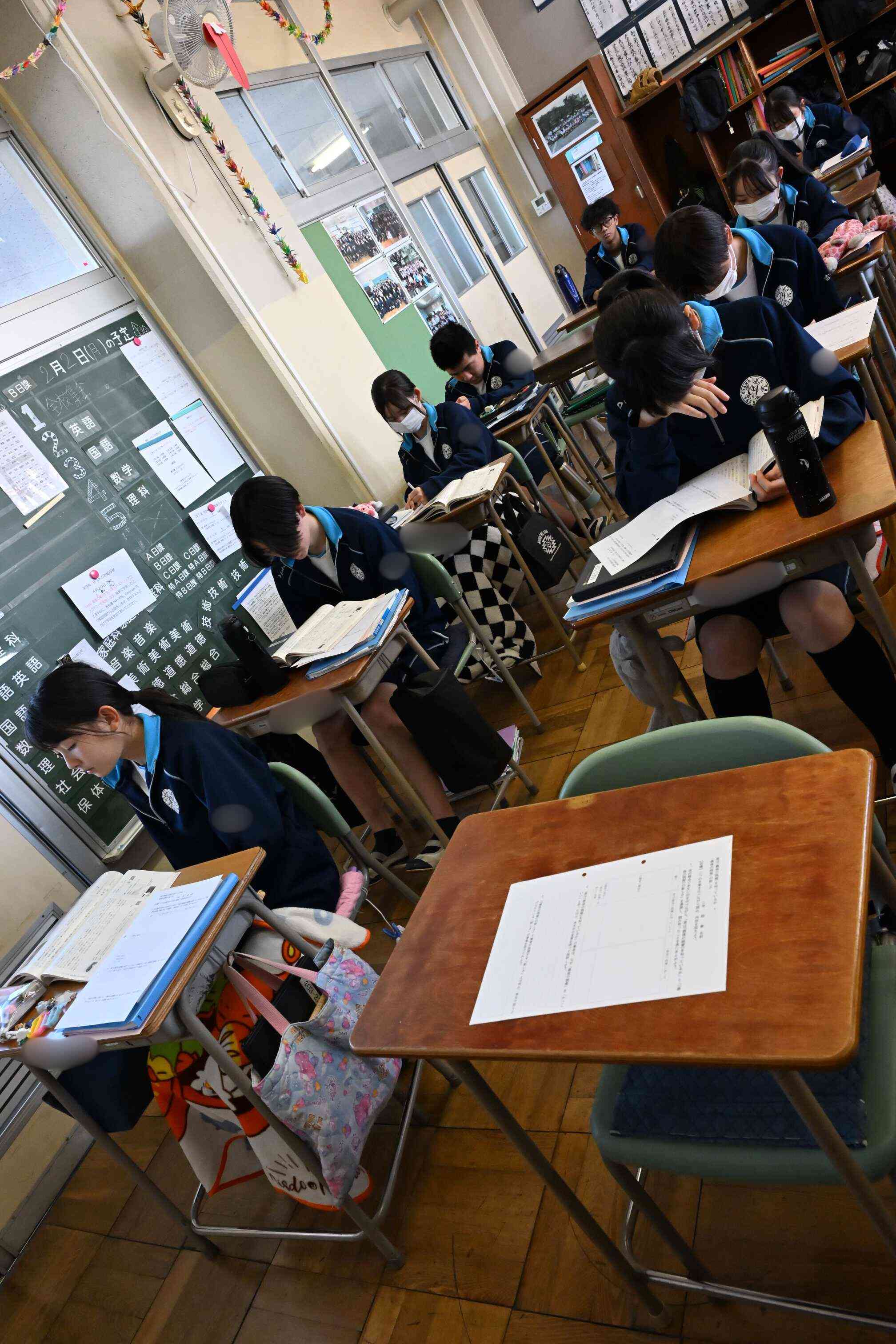 c7276826-3080-495d-ac2d-16eef9d46ca2