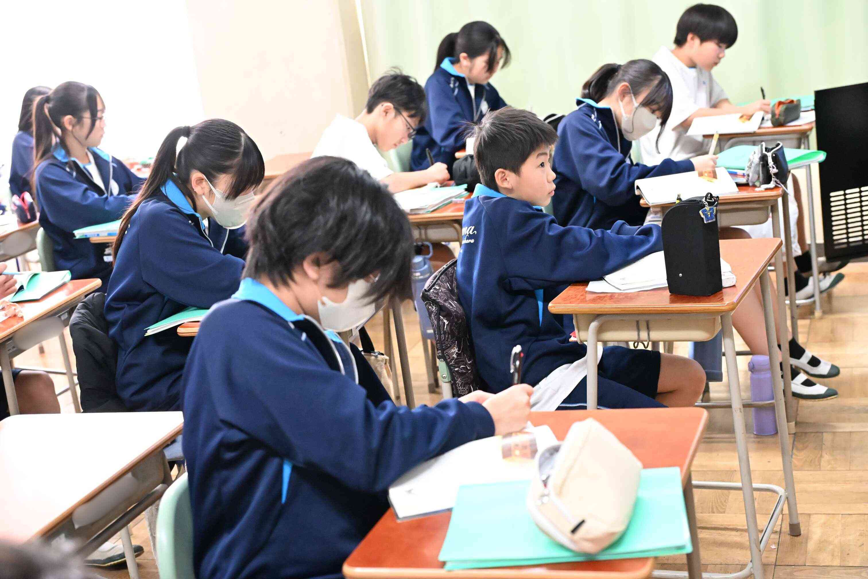 0d6d2ac8-67f6-4d43-bd35-a7aca148f3d9