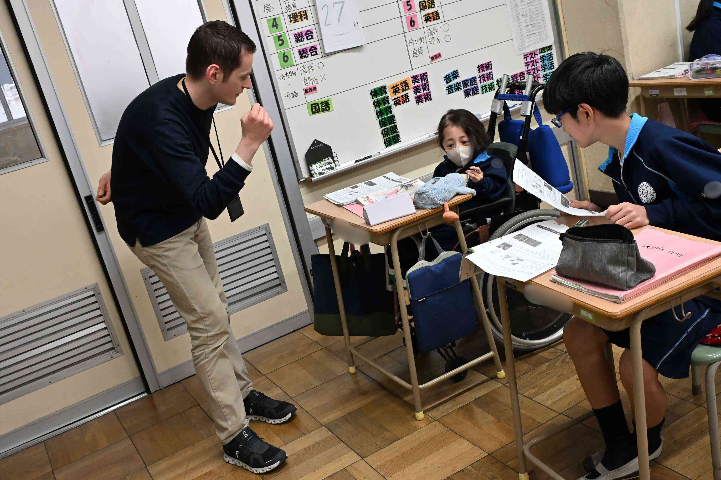 99b9423d-87cf-49ef-a5bd-df82aae7a387