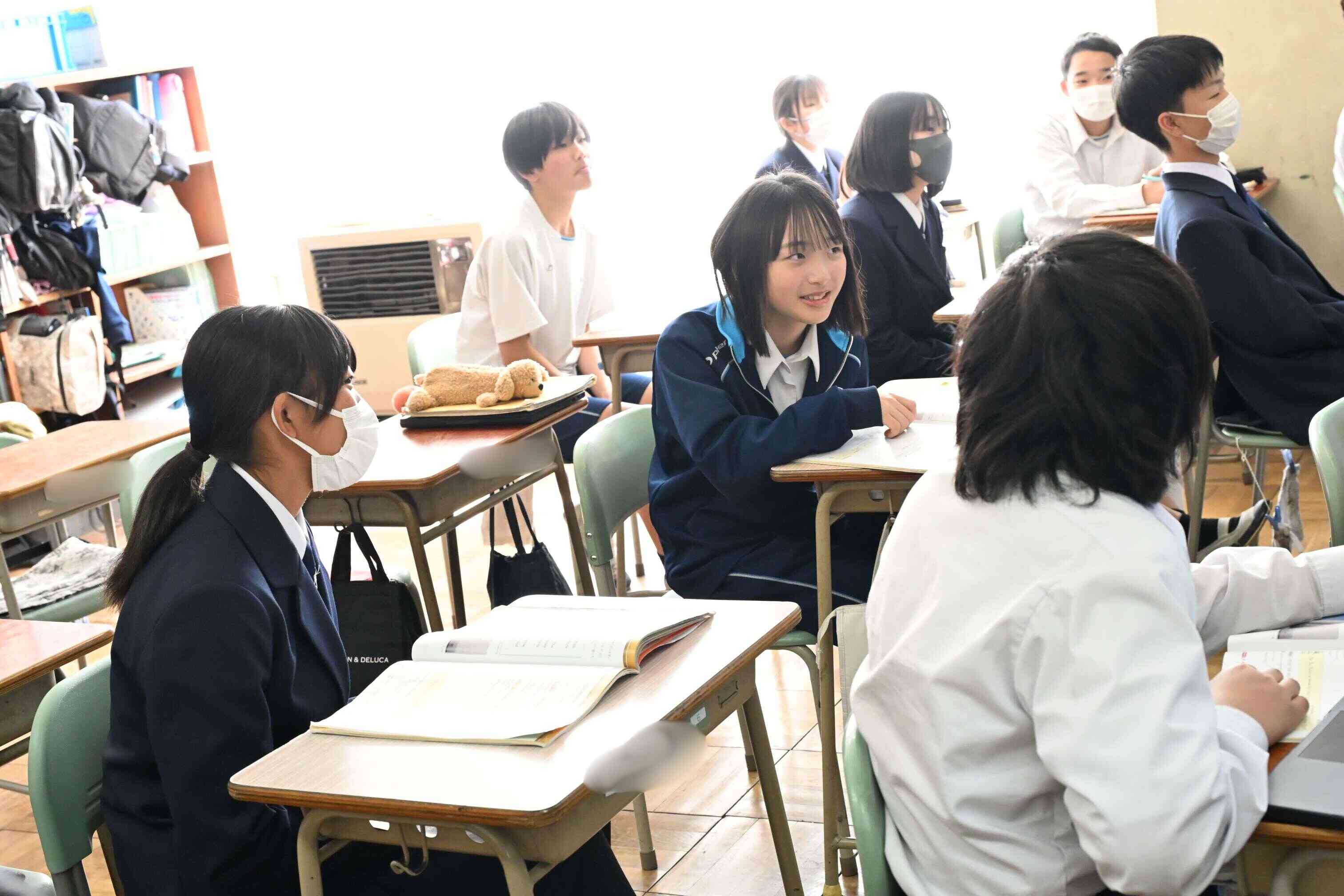 0b393c3c-d9b4-461d-a55a-78116f830c48