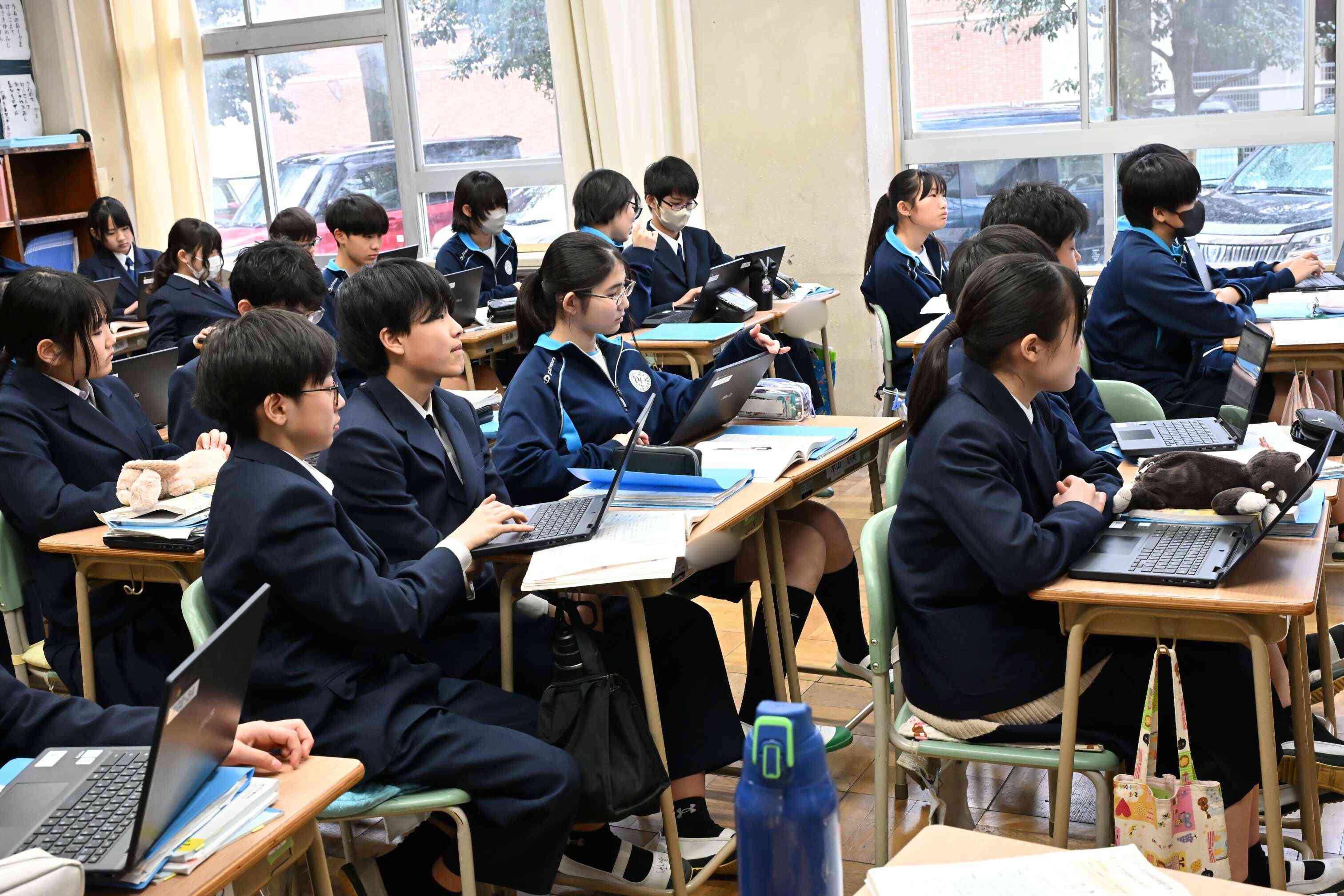 2d08bfd9-bb3e-4e64-9c07-54c5b2661e29