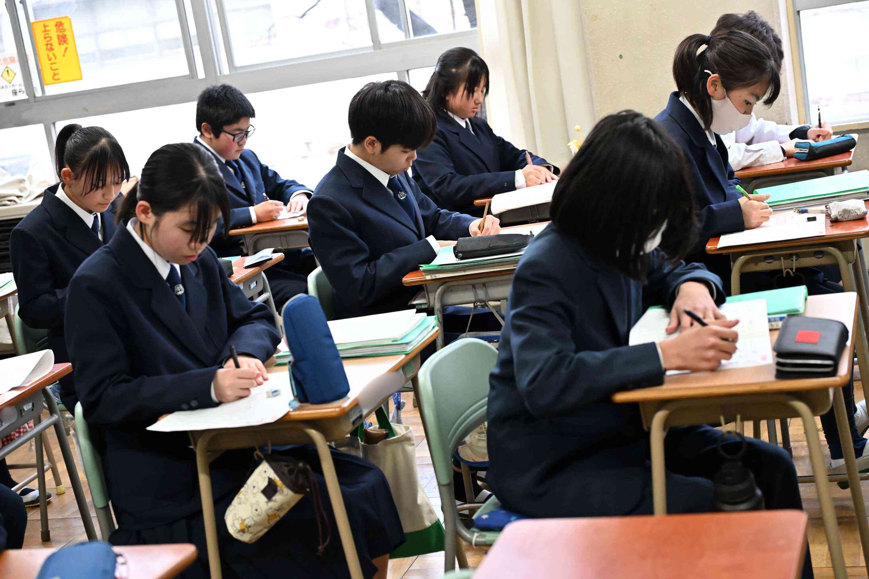 2396b3f4-2566-4892-8769-5764f6edd2ef