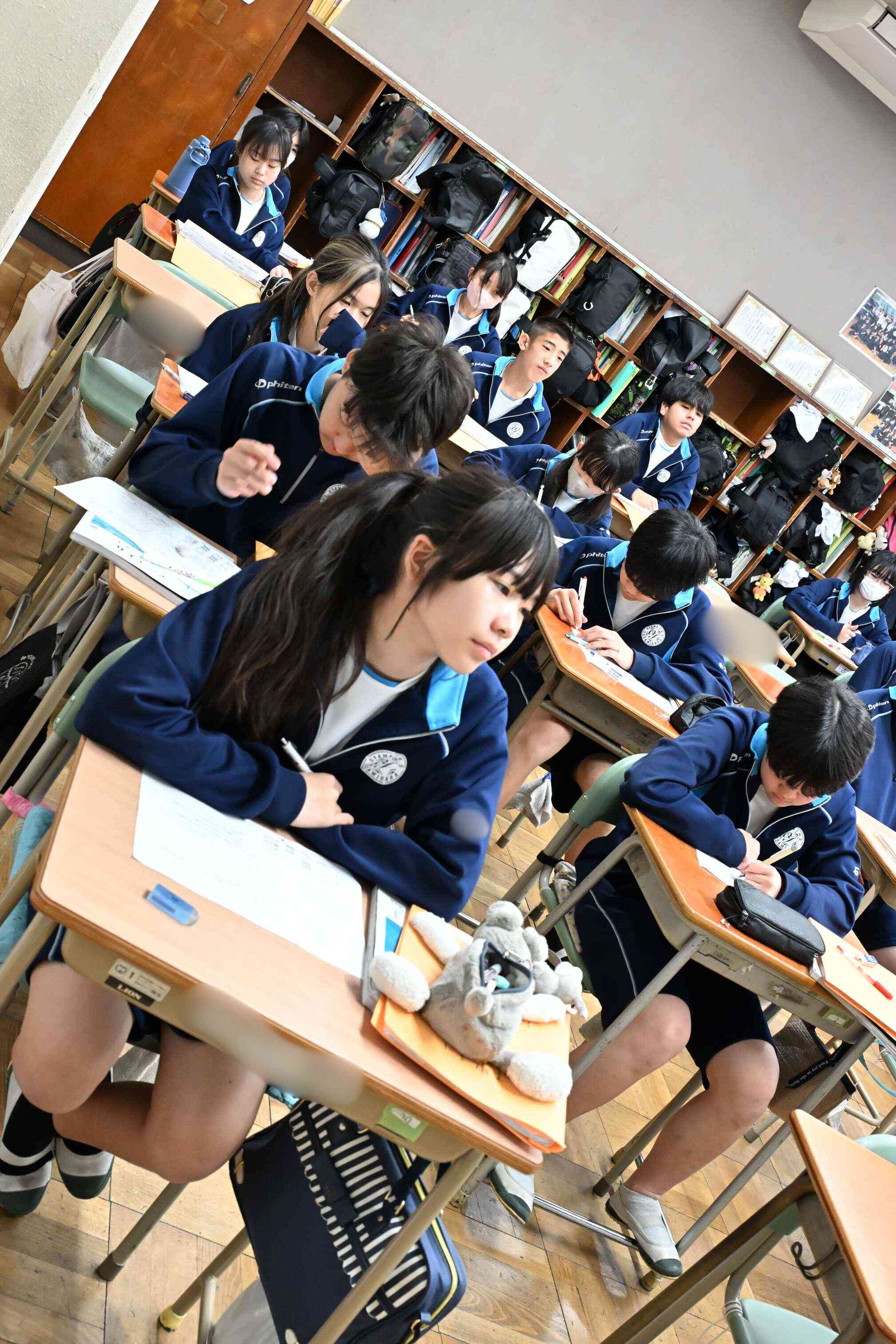 ba208217-e466-41fc-8404-fe9f154f3b14