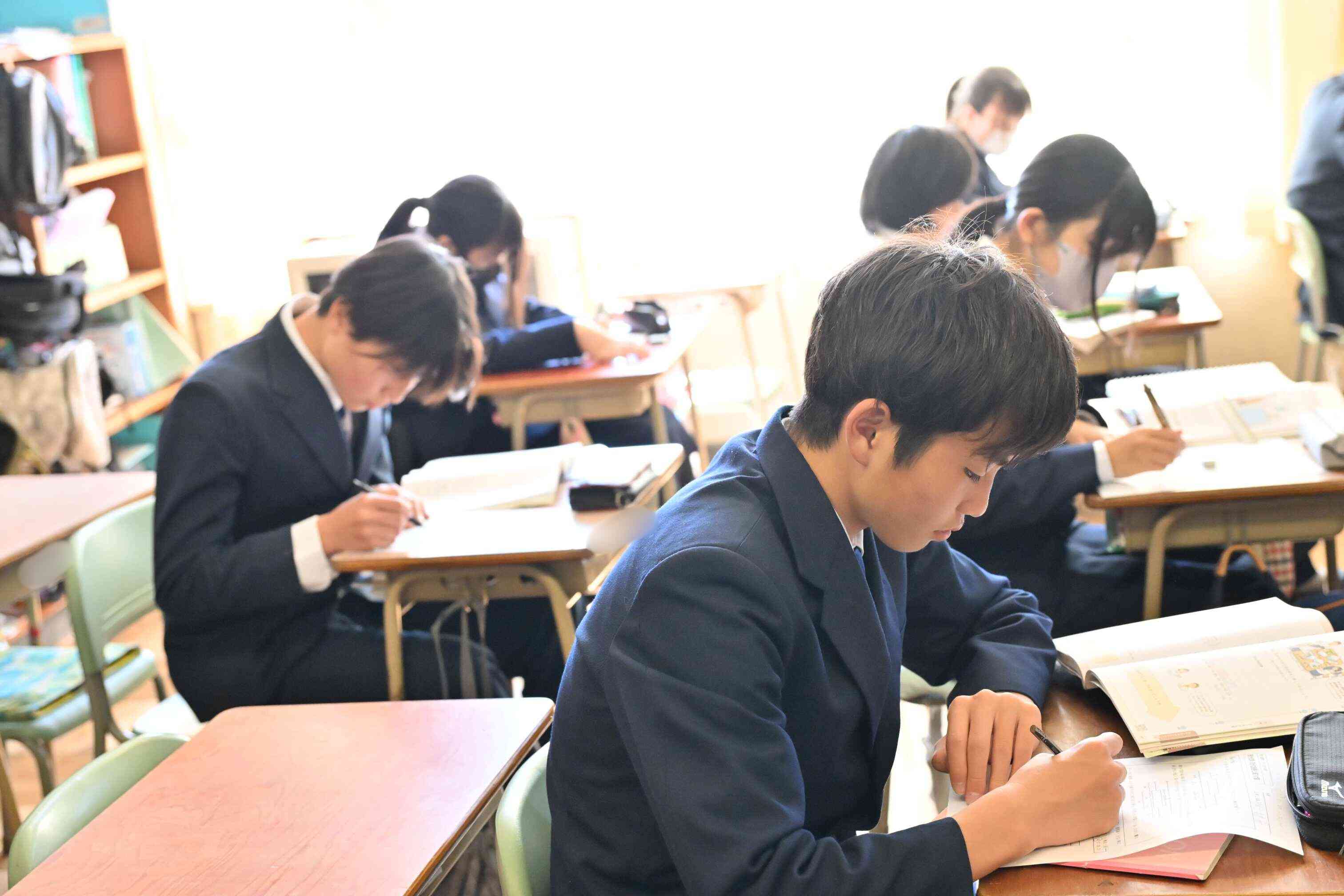 6f5ee353-0f2e-4634-94bb-7ad8a229f46d