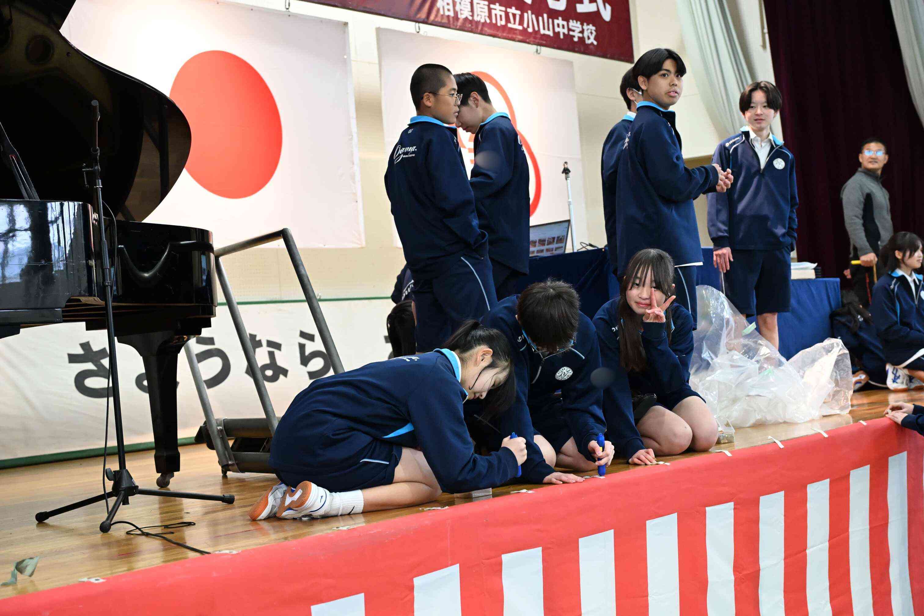 c5dd07ea-852b-405d-b7f3-c0270743dfd4