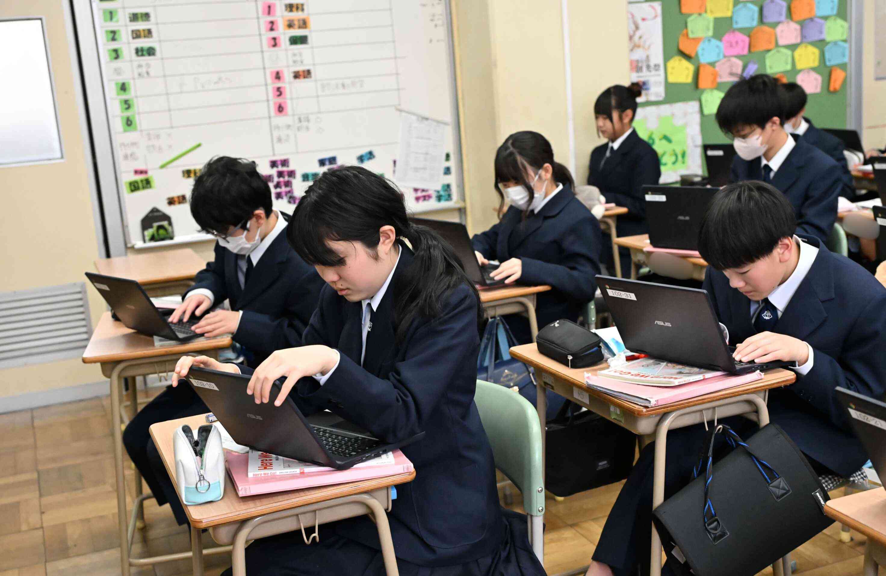 e9724b7d-8f85-43f8-83e6-0a202f489ebc